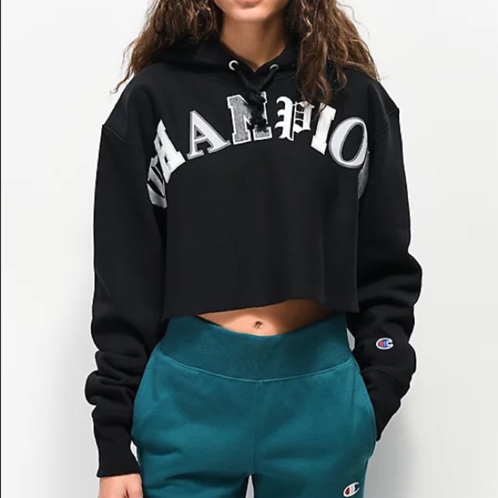 Champion hoodie size medium